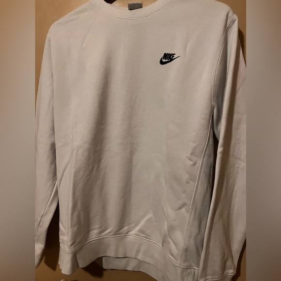 Nike small fleece white pullover - Picture 2 of 4